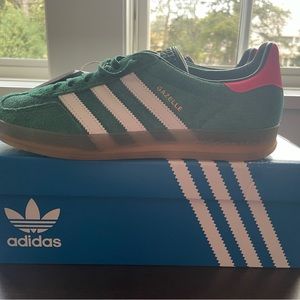 Adidas hard to find ‘Women’s Gazelle Indoor Collegiate Green Pink’
